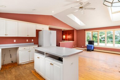 392 Ridge Road