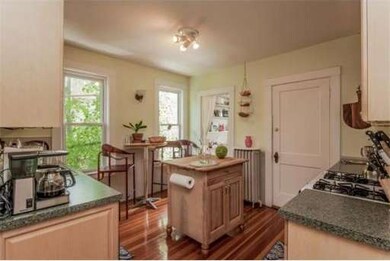 27 Walnut St unit 3, Somerville, MA 02143 - photo 5