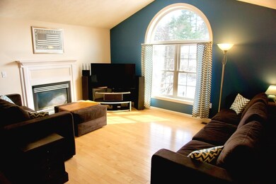 19 Saint Francis Place, Hudson, NH 03051 - photo 2