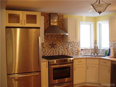 Kitchen. Outstanding kitchen, corian counter top w