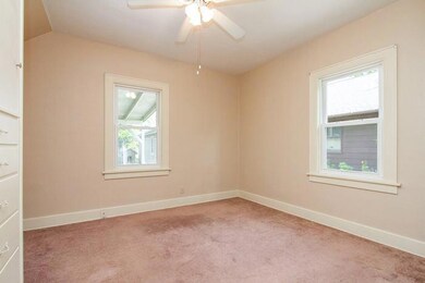 bedroom_700