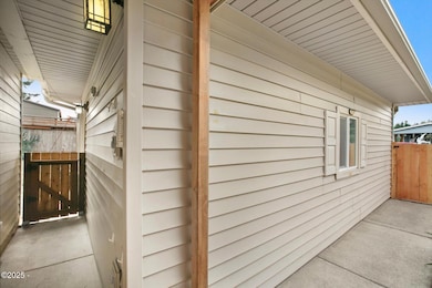 1410 SW Forest Pkwy, Waldport, OR 97394 - photo 6