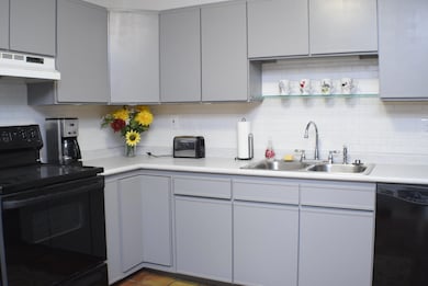 2 Kinney Ave unit 5, Old Orchard Beach, ME 04064 - photo 5