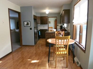 Eat in kitchen