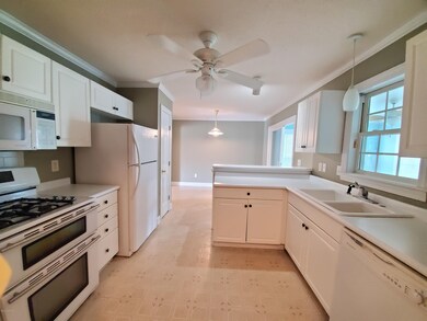 2402 Amys Place, Winterville, NC 28590 - photo 4