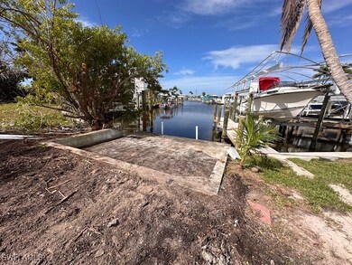 2623 York Rd, Saint James City, FL 33956 - photo 5