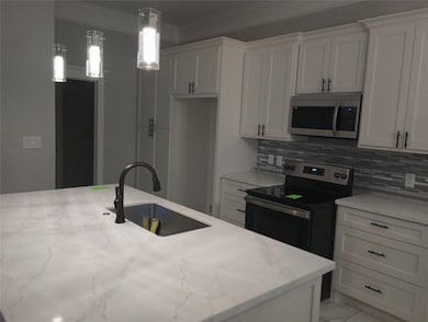 2314 Wavell St, Houston, TX 77088 - photo 5