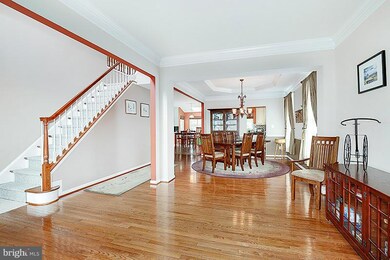 42484 Unicorn Dr, Chantilly, VA 20152 - photo 3