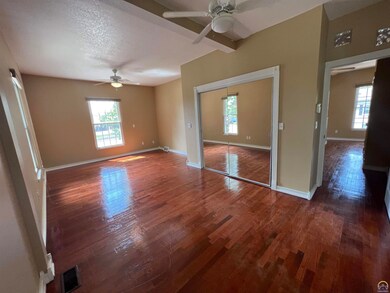 1120 SW Gage Blvd, Topeka, KS 66604 - photo 6