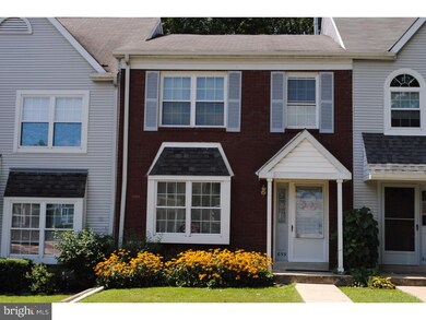 659 Kenney Ln, Brookhaven, PA 19015 - photo 3