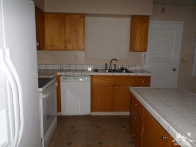 1040 N Lovekin Blvd unit 22, Blythe, CA 92225 - photo 5