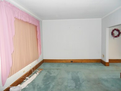 38 Snowden St, Kingston, PA 18704 - photo 7