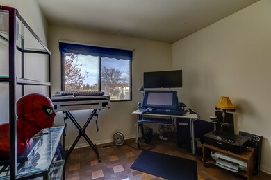 1044 Cascade Dr unit 1, Aurora, IL 60506 - photo 6