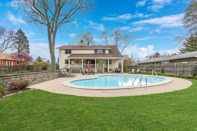 128 W Park St, Mundelein, IL 60060 - photo 2