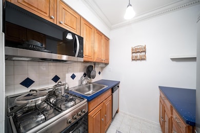 278 Monmouth St unit 2L, Jersey City, NJ 07302 - photo 7