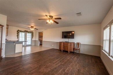 111 Paige St, Weatherford, TX 76088 - photo 7