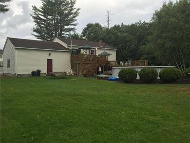 Very well landscaped!