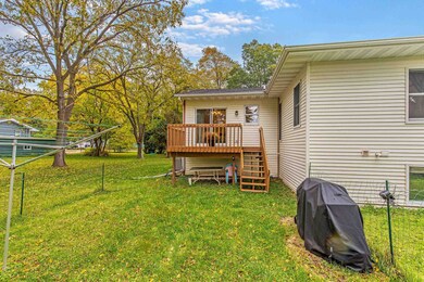 2401 W Hill Dr, Fitchburg, WI 53711 - photo 7