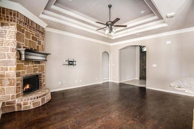 136 Flying Diamond Dr, Springtown, TX 76082 - photo 5