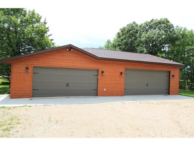 4 Car Garage