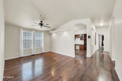 3301 Goldfield-4