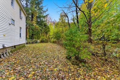 917 Elm St, West Springfield, MA 01089 - photo 3