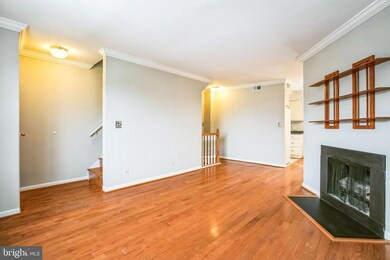 2715 S Walter Reed Dr unit C, Arlington, VA 22206 - photo 4
