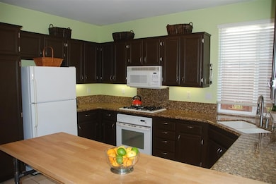 29667 Nandina Dr, Escondido, CA 92026 - photo 6