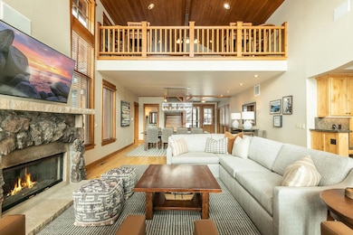 12323 Lookout Loop unit F10-24, Truckee, CA 96161 - photo 5