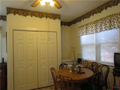 412 E Warner Ave, Guthrie, OK 73044 - photo 5