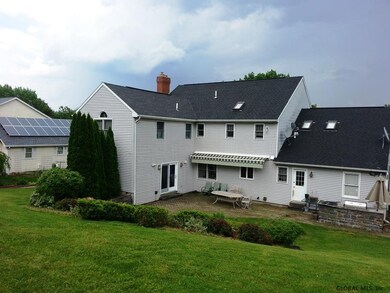 8 Park Dr, Albany, NY 12204 - photo 2