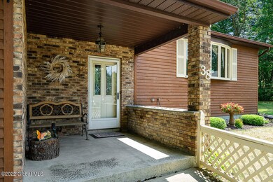 38 Concord Drive Colonie NY 006 MLS
