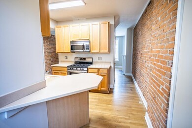 256 E 2nd Ave, Columbus, OH 43201 - photo 6