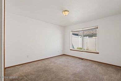 105PeachTreeLn-9