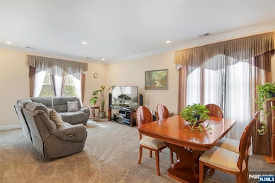 Living Room /Dining Room