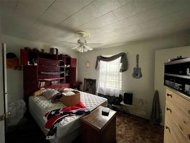 112 E 8th St, Bonham, TX 75418 - photo 2