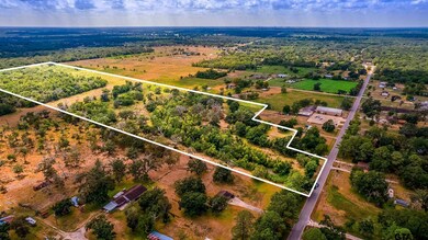 18048 Cr 463, Brazoria, TX 77422 - photo 3