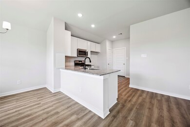 805 Clear Valley Ln, Dayton, TX 77535 - photo 3