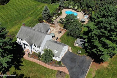 21 Carriage Hill Dr, Colts Neck, NJ 07722 - photo 3