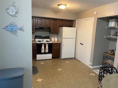 2450 S 34th St, Decatur, IL 62521 - photo 6