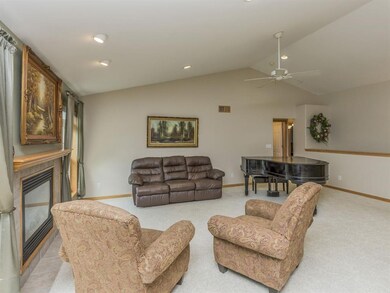 2120 Robert Ct, Marion, IA 52302 - photo 6