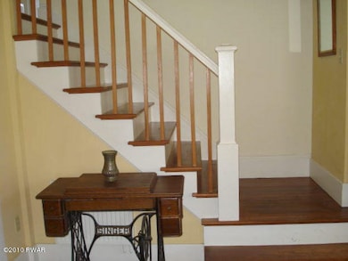 123 Moon Valley Rd, Milford, PA 18337 - photo 3