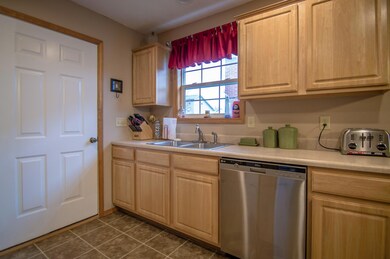 105 W Twin Oak Dr, Nixa, MO 65714 - photo 7