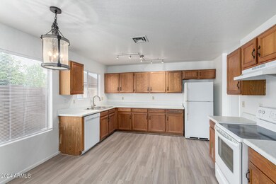 1204 N Kenneth Place, Chandler, AZ 85226 - photo 7