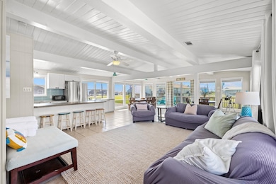 22022 Zachary Dr, Galveston, TX 77554 - photo 4