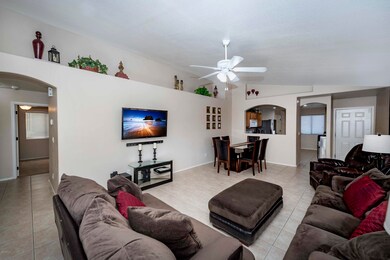 10422 E Butte St Apache Junction (S4AG)