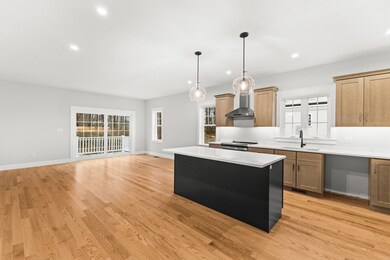 27 Leonard St unit 27, Bridgewater, MA 02324 - photo 4