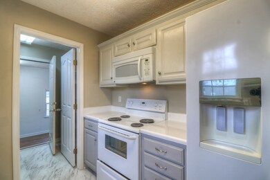 702 Madison St, Manchester, TN 37355 - photo 7