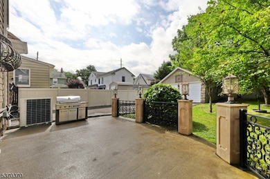 406 Dixie Ave, Hawthorne, NJ 07506 - photo 7