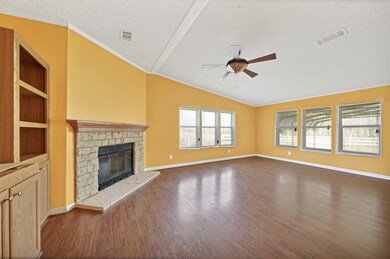 4022 Joe Dr, Pearland, TX 77584 - photo 3